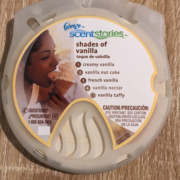 Febreze Scentstories player with nine disks. USED. - Picture 7 of 12